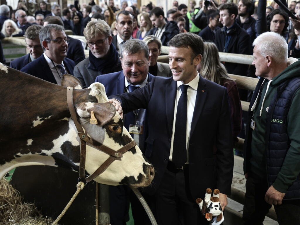 Macron appelle à ce que le Salon de l'agriculture « se passe bien ...